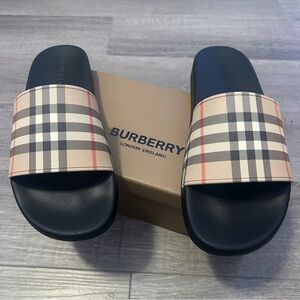 Burberry Men's Check Pattern Slides
